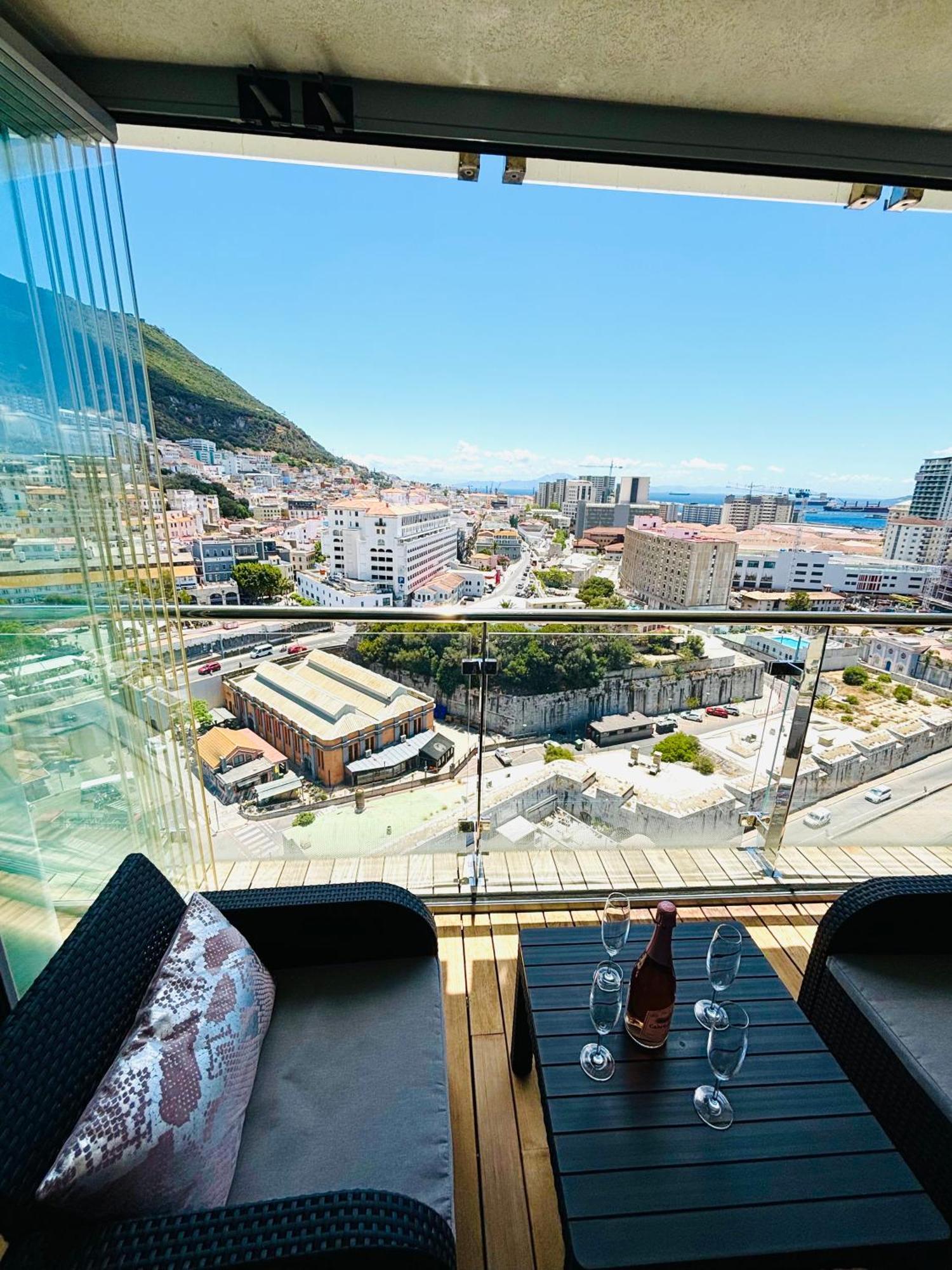 Ocean Village High Floor Luxury Modern Apartment Gibraltar Exteriér fotografie