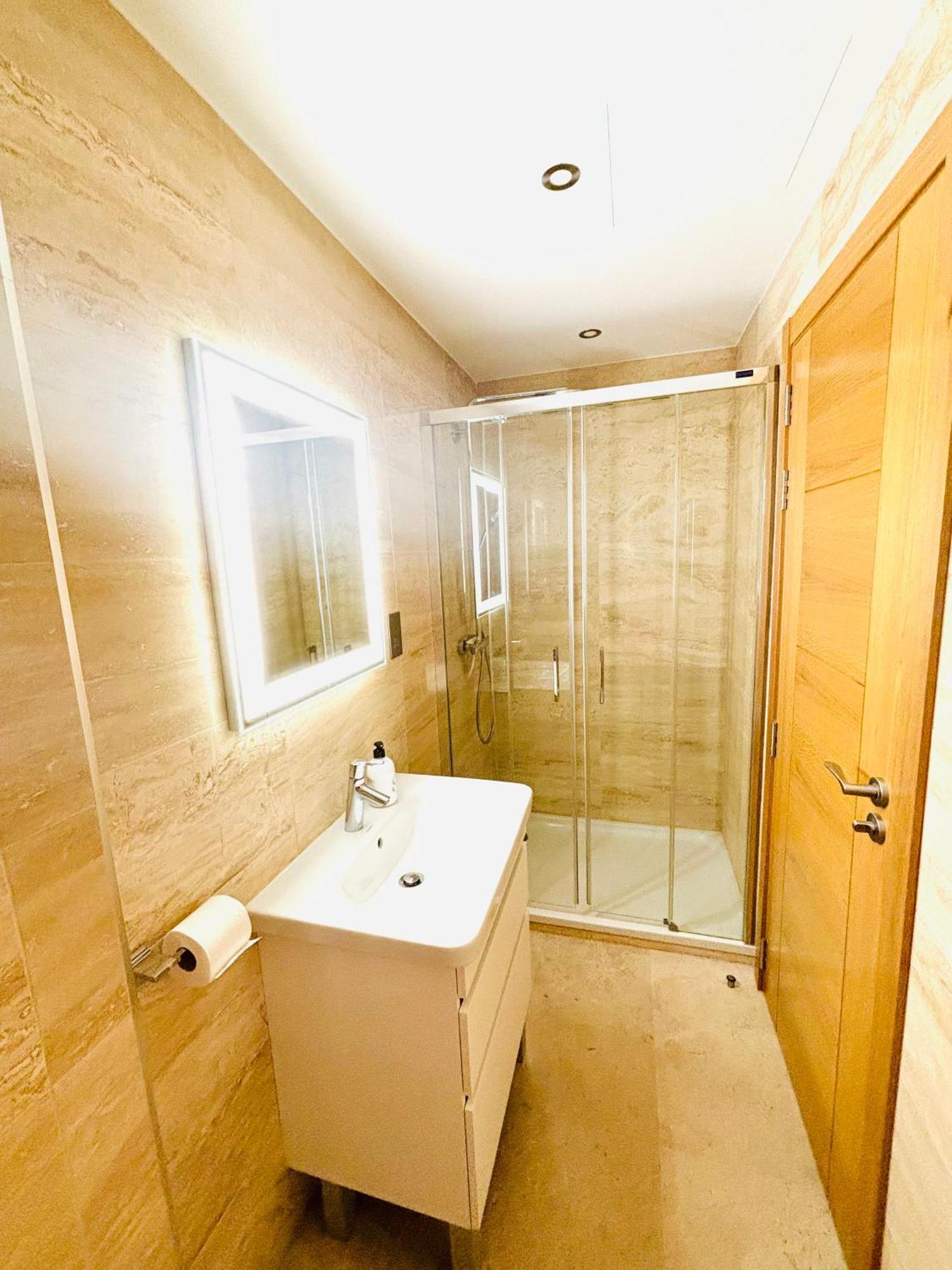 Ocean Village High Floor Luxury Modern Apartment Gibraltar Exteriér fotografie