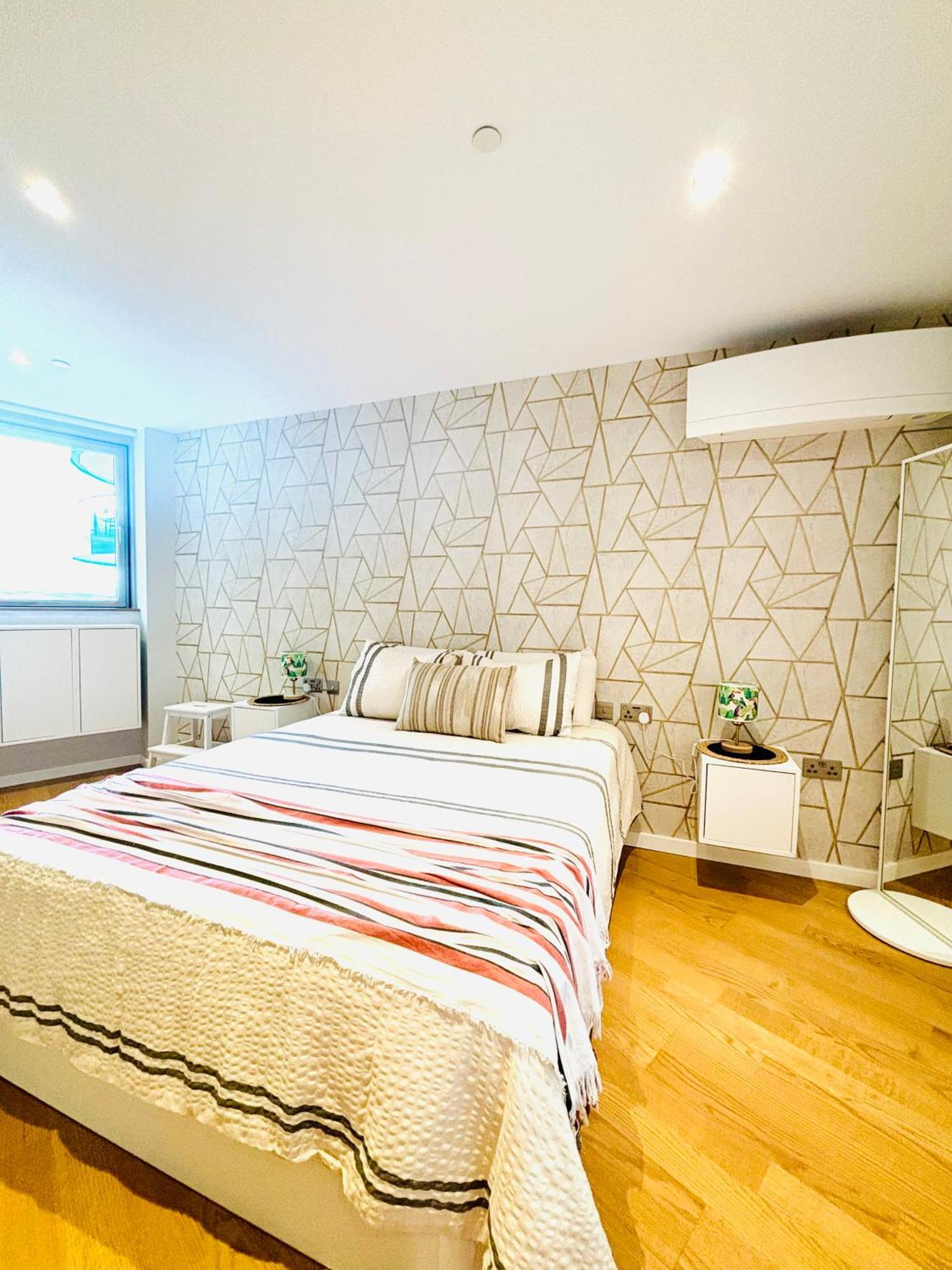 Ocean Village High Floor Luxury Modern Apartment Gibraltar Exteriér fotografie
